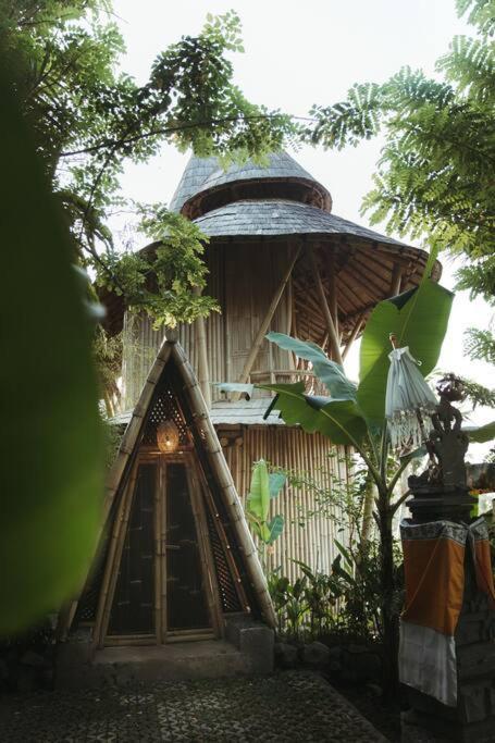 Selat The Nude Houseヴィラ エクステリア 写真